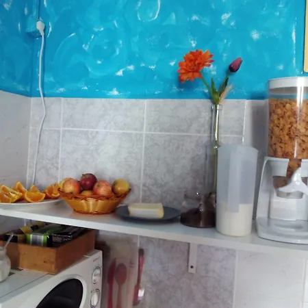 Refuge In Santa Marta 2*